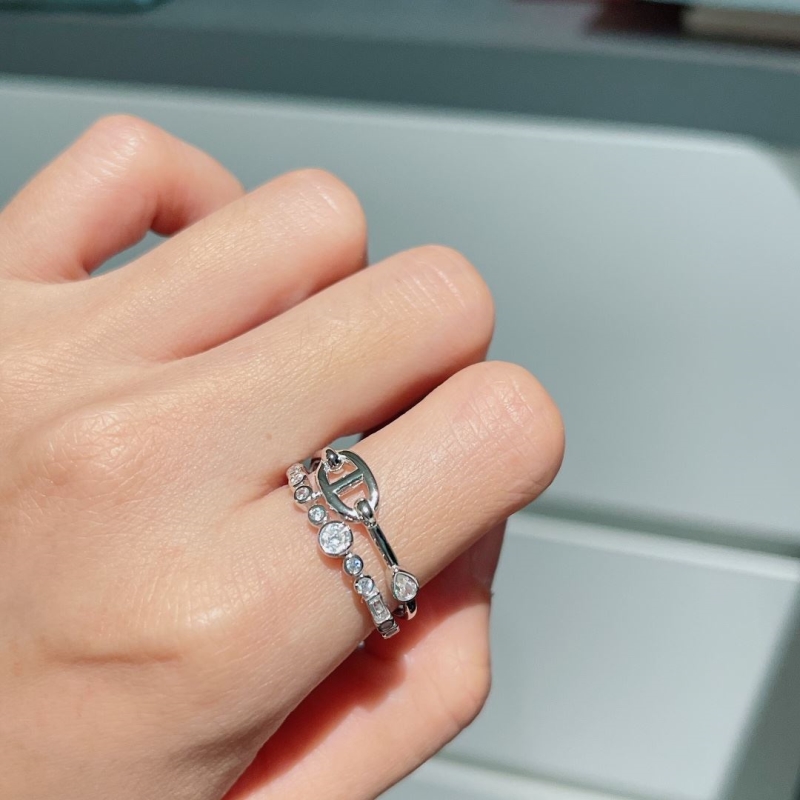 H**me5 rings